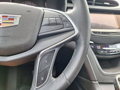 2017 Cadillac XT5 Luxury FWD
