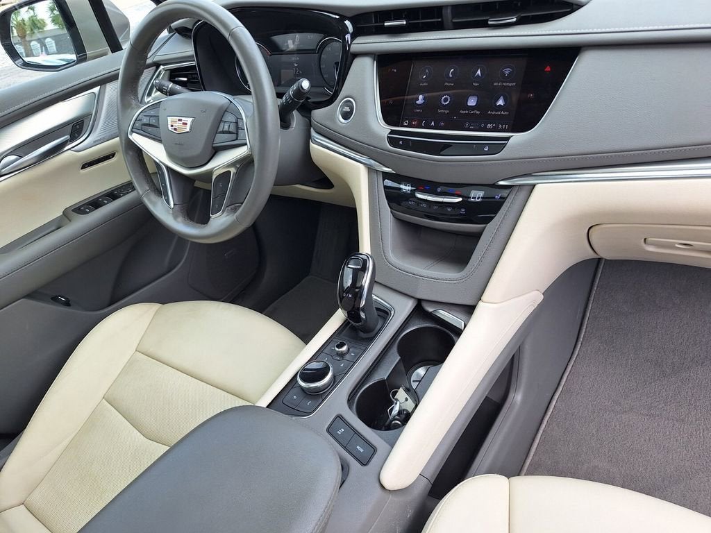 2023 Cadillac XT5 Premium Luxury