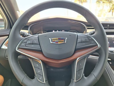 2026 Cadillac XT5 Premium Luxury