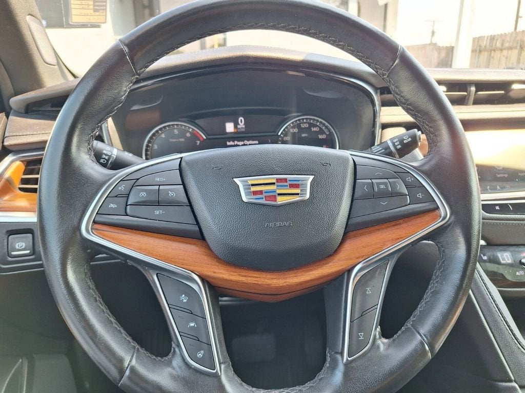 2023 Cadillac XT5 Premium Luxury