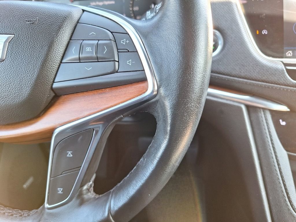 2023 Cadillac XT5 Premium Luxury