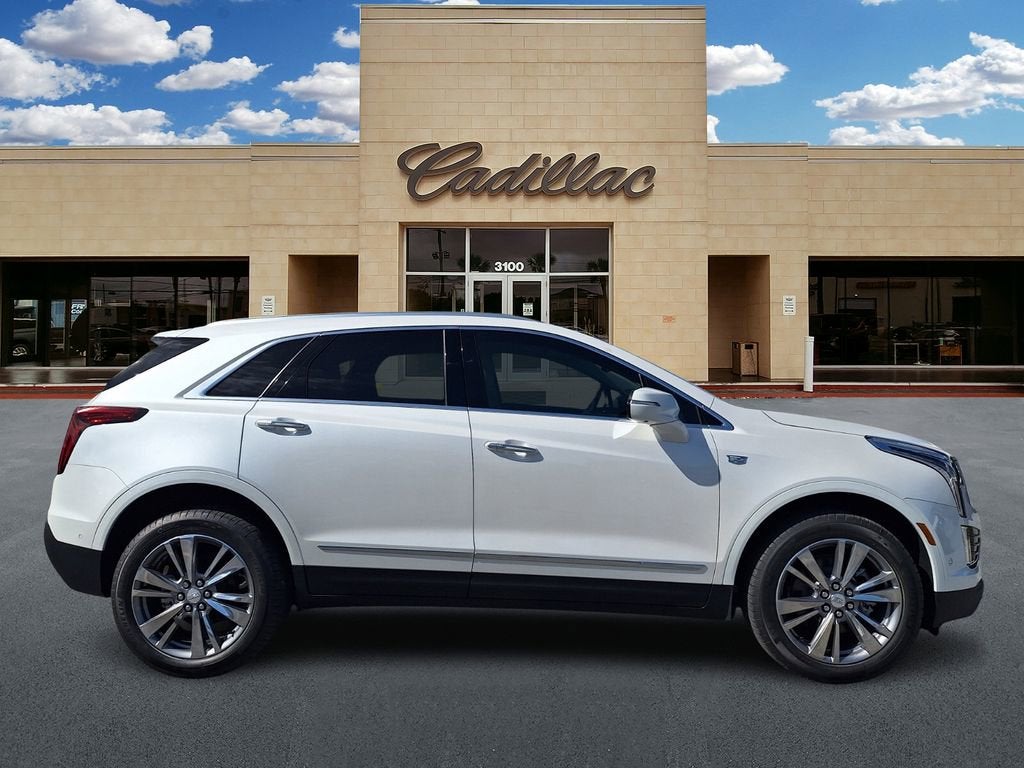 2026 Cadillac XT5 Premium Luxury