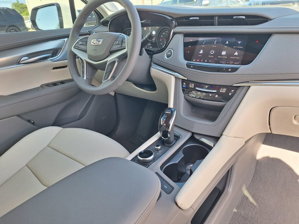 2026 Cadillac XT5 Premium Luxury