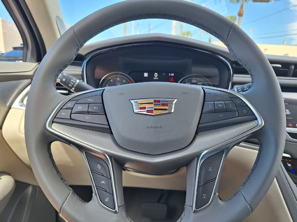 2026 Cadillac XT5 Premium Luxury