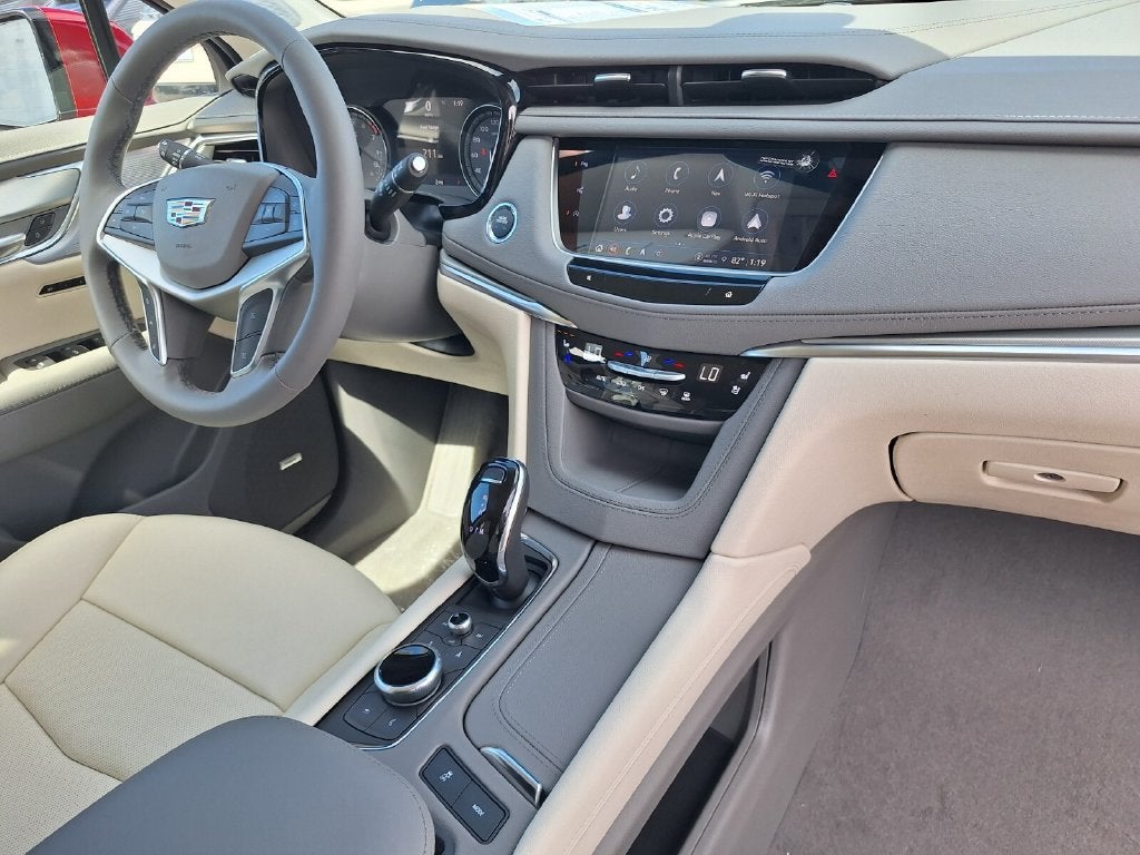 2026 Cadillac XT5 Premium Luxury