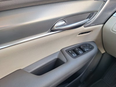 2022 Cadillac XT5 FWD Premium Luxury
