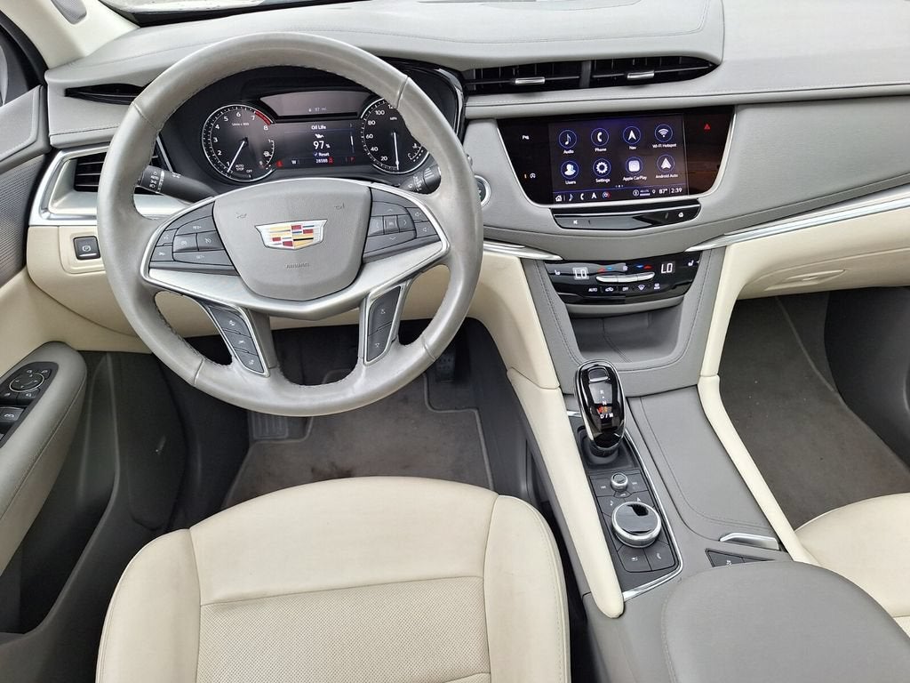2023 Cadillac XT5 Premium Luxury