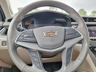 2023 Cadillac XT5 Premium Luxury