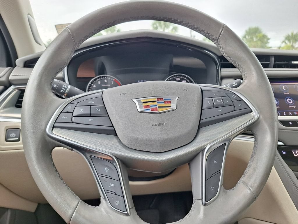 2023 Cadillac XT5 Premium Luxury