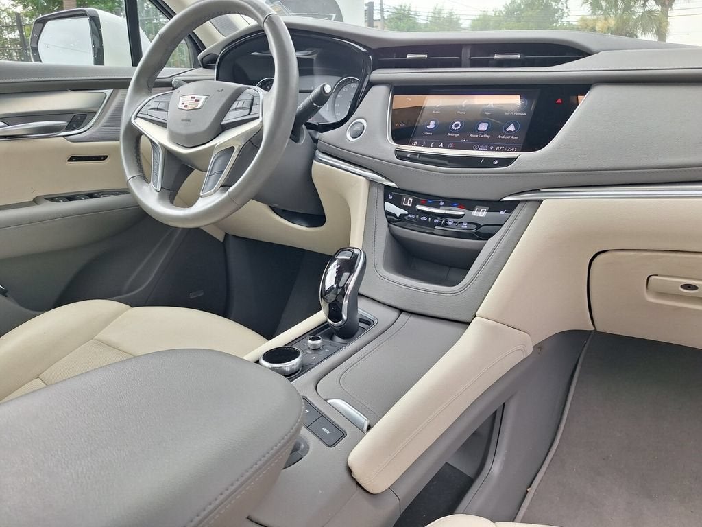 2023 Cadillac XT5 Premium Luxury