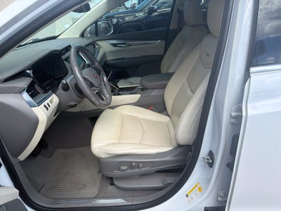 2018 Cadillac XT5 Luxury FWD