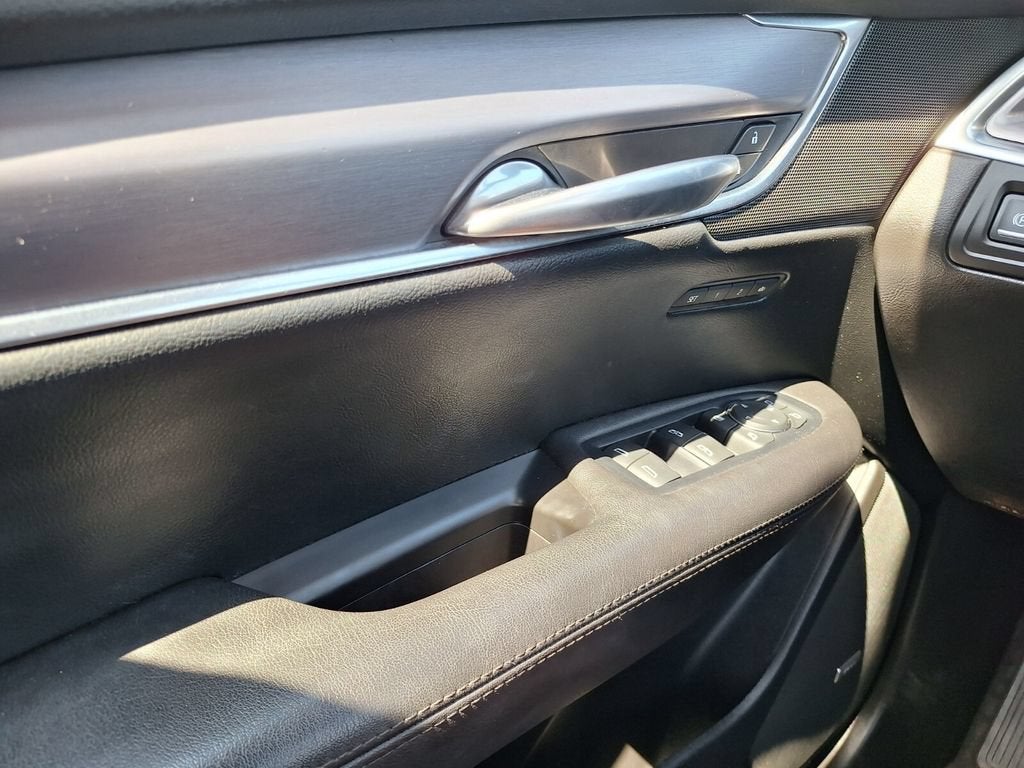 2019 Cadillac XT5 Premium Luxury FWD