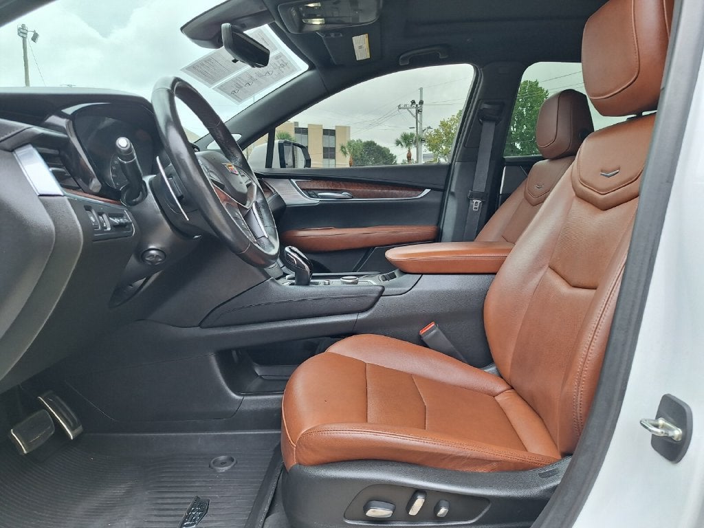 2023 Cadillac XT5 AWD Sport