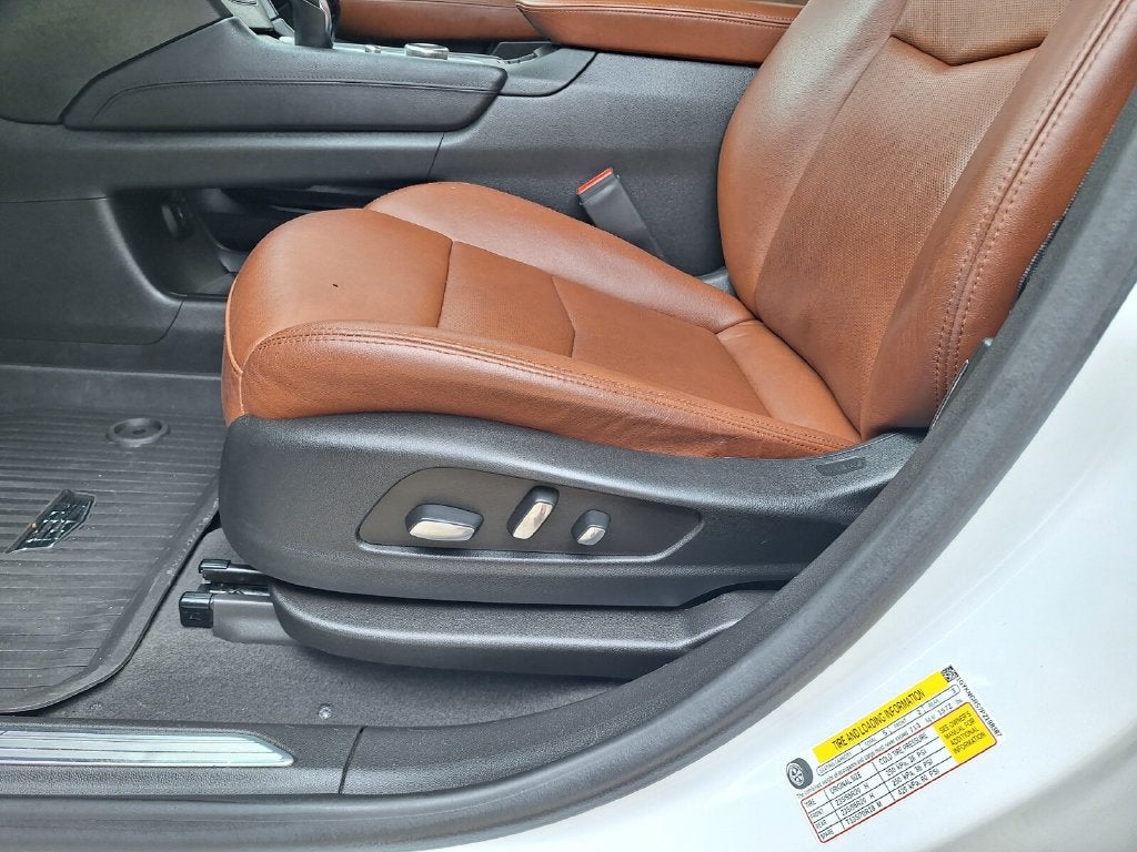 2023 Cadillac XT5 AWD Sport