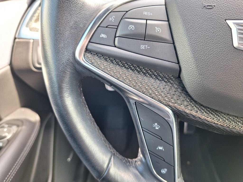 2023 Cadillac XT5 Sport