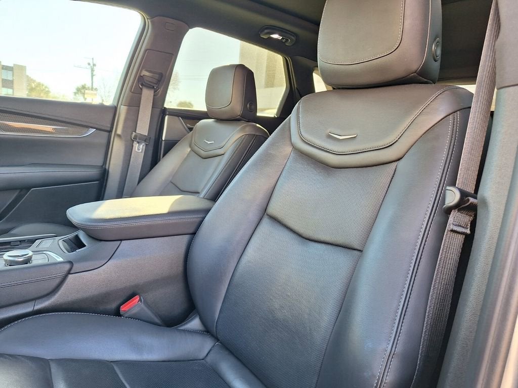 2023 Cadillac XT5 Sport