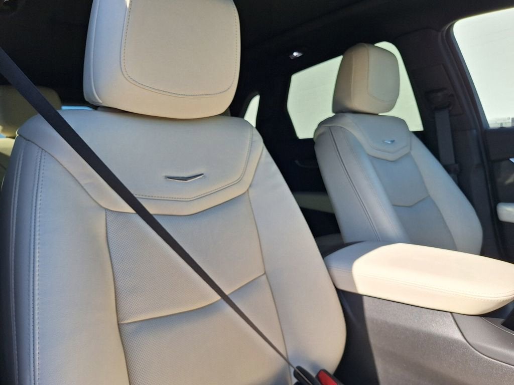 2026 Cadillac XT5 Sport