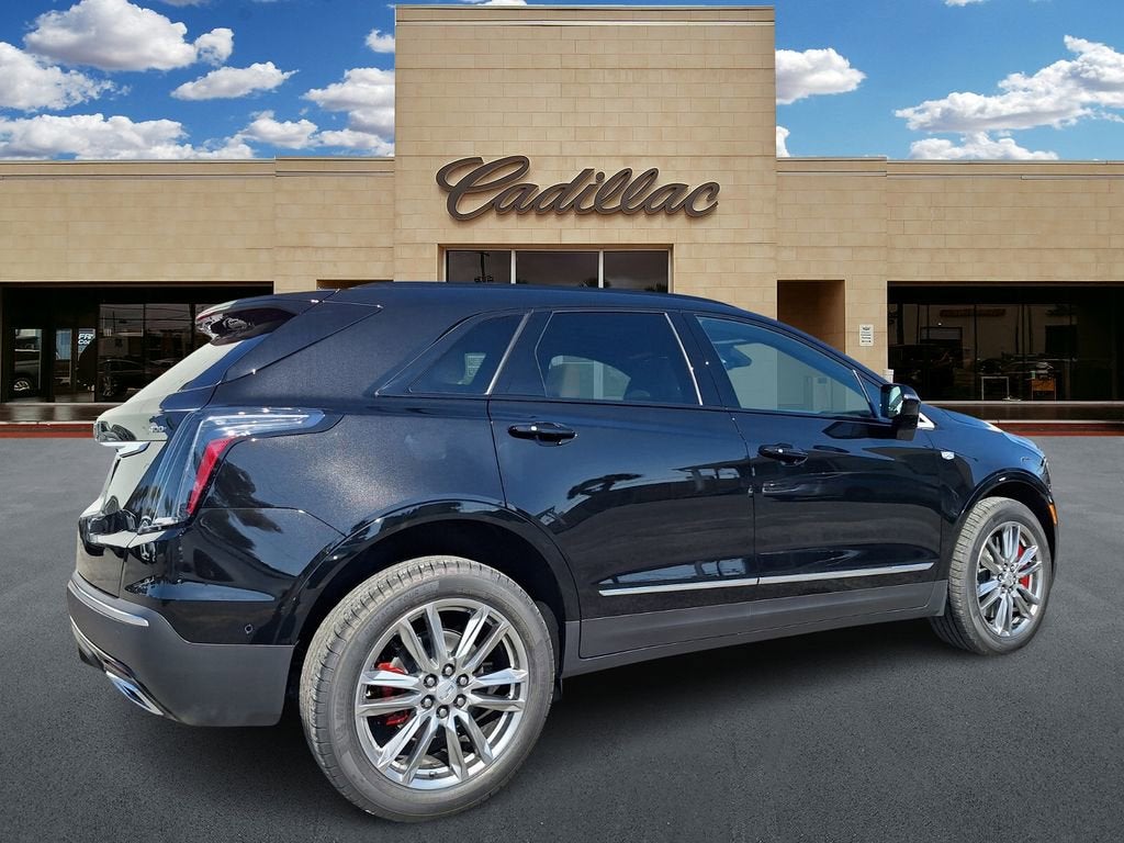 2026 Cadillac XT5 Sport
