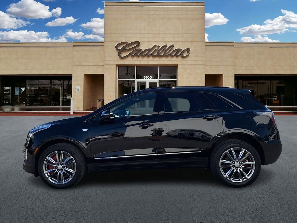 2026 Cadillac XT5 Sport