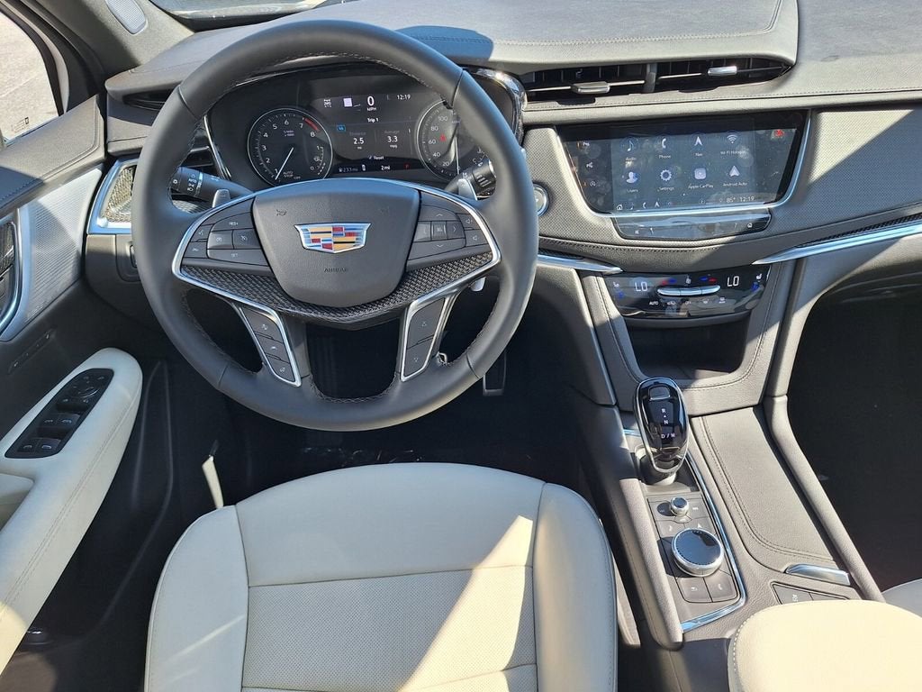2026 Cadillac XT5 Sport