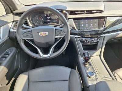2025 Cadillac XT6 Premium Luxury