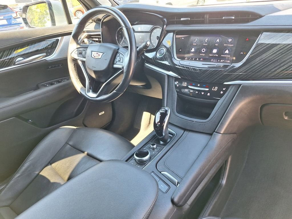 2024 Cadillac XT6 Premium Luxury