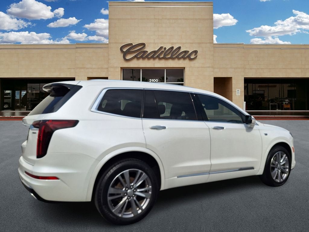 2023 Cadillac XT6 Premium Luxury