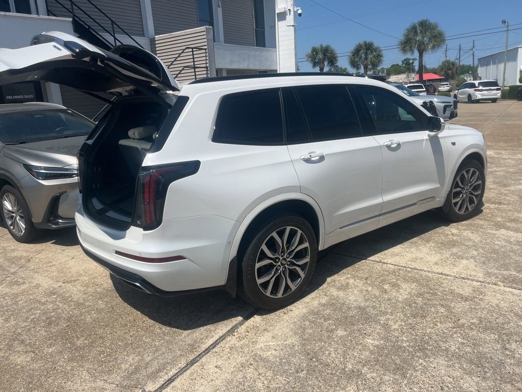 2021 Cadillac XT6 Sport