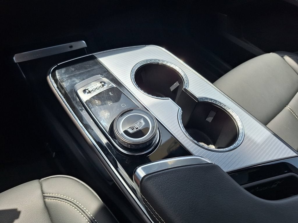 2024 Cadillac LYRIQ Tech