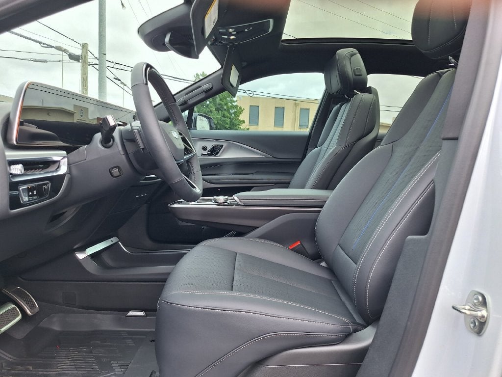 2027 Cadillac LYRIQ Luxury