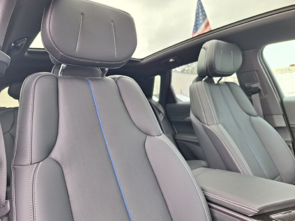 2027 Cadillac LYRIQ Luxury