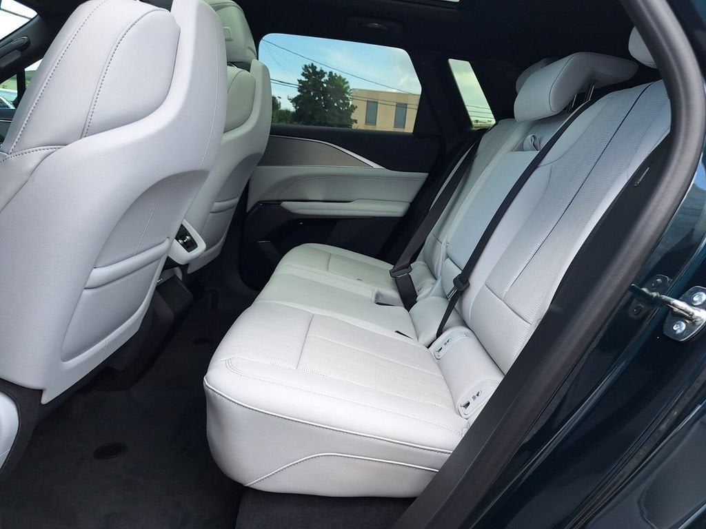 2027 Cadillac LYRIQ Luxury