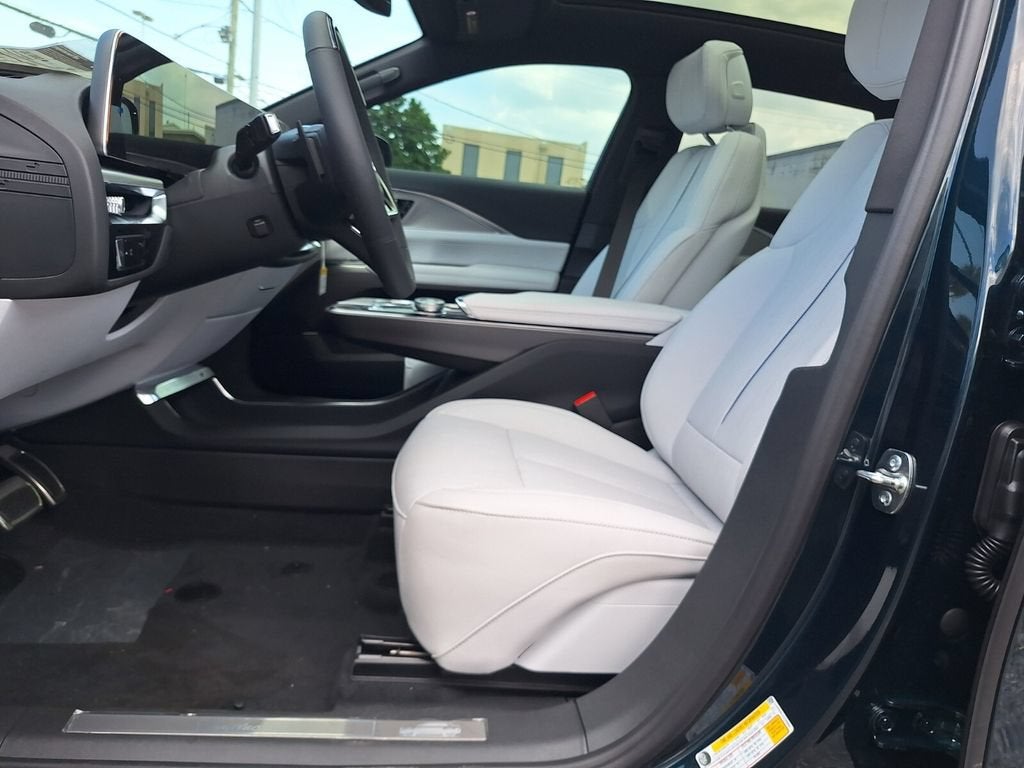 2027 Cadillac LYRIQ Luxury
