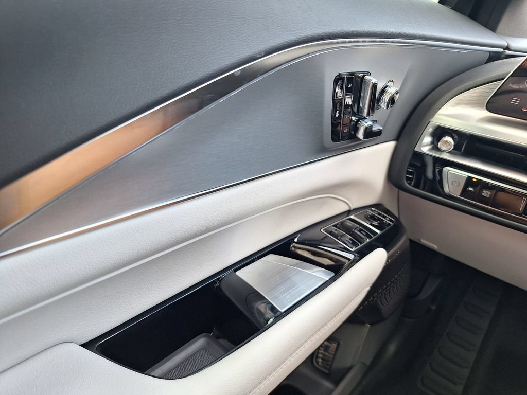 2027 Cadillac LYRIQ Luxury