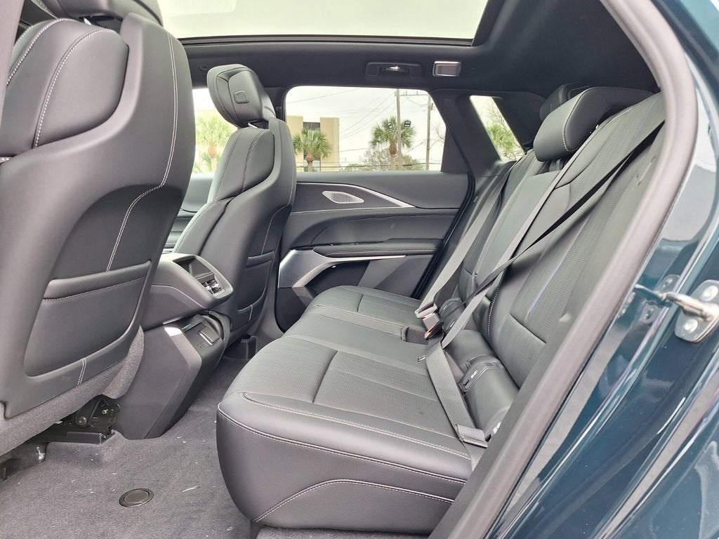 2026 Cadillac LYRIQ Premium Luxury