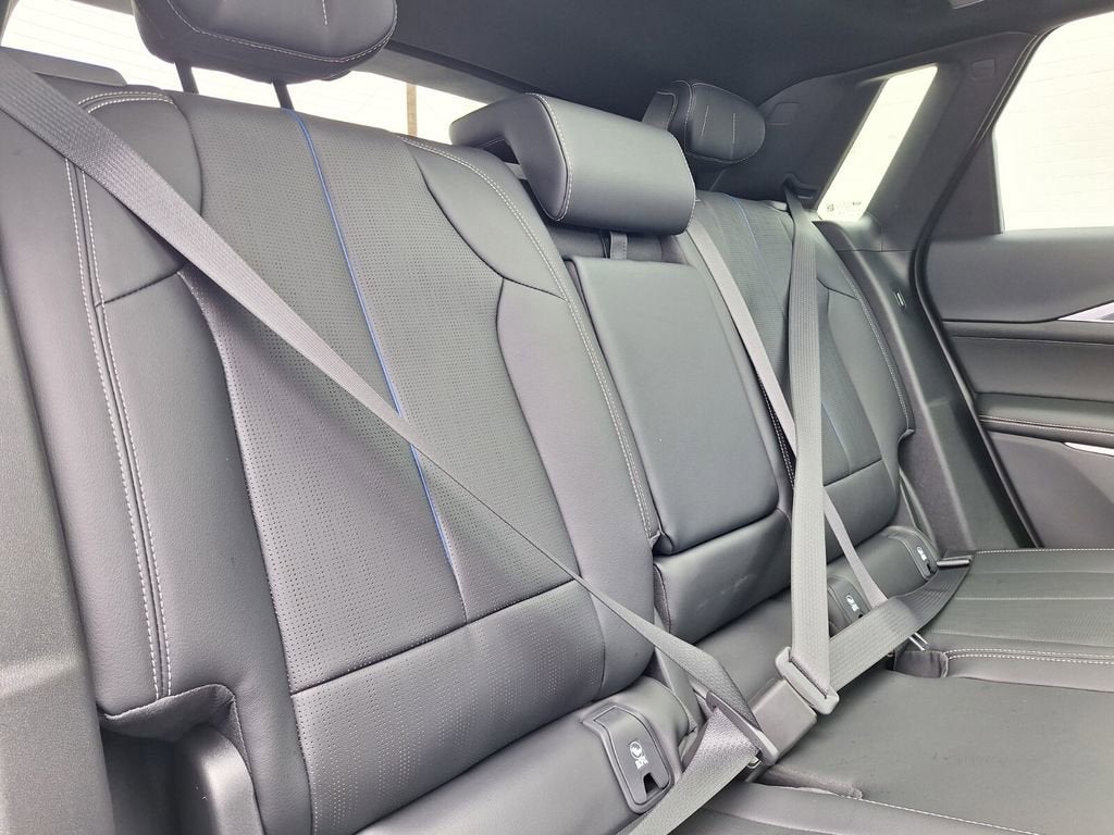 2026 Cadillac LYRIQ Premium Luxury