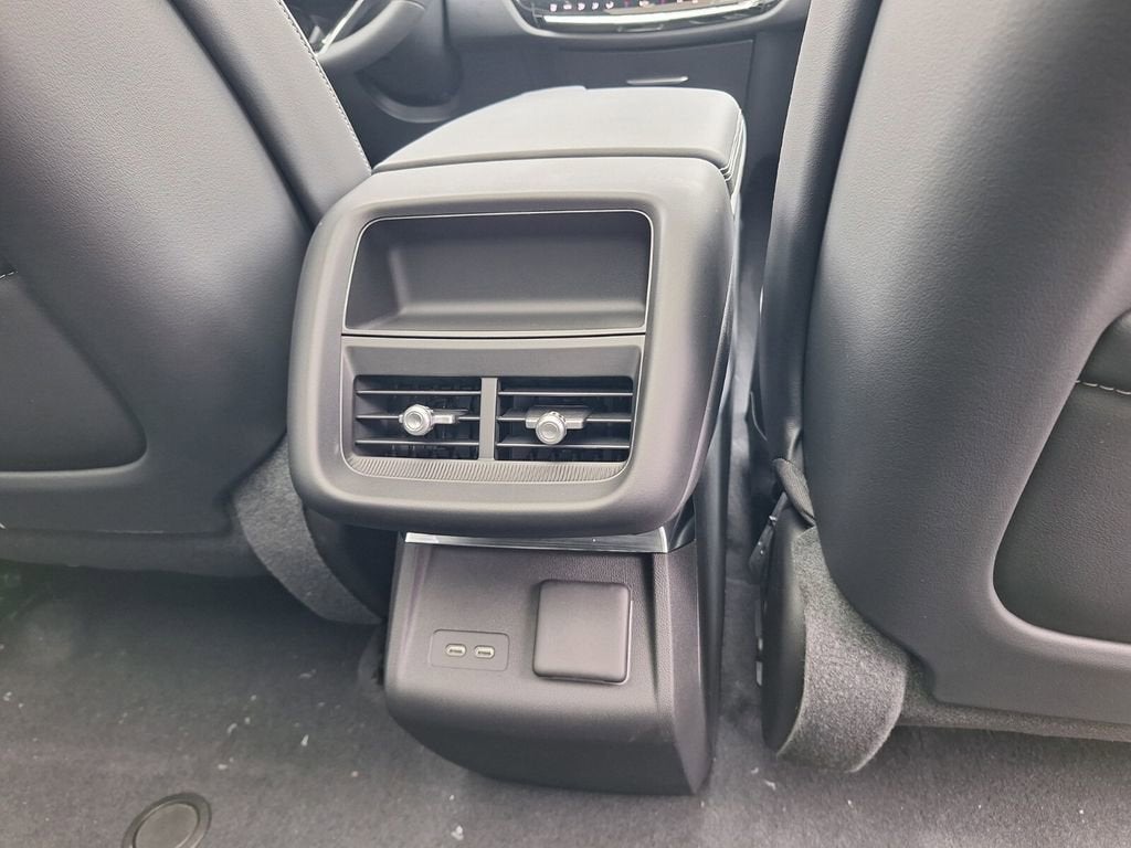 2026 Cadillac LYRIQ Premium Luxury