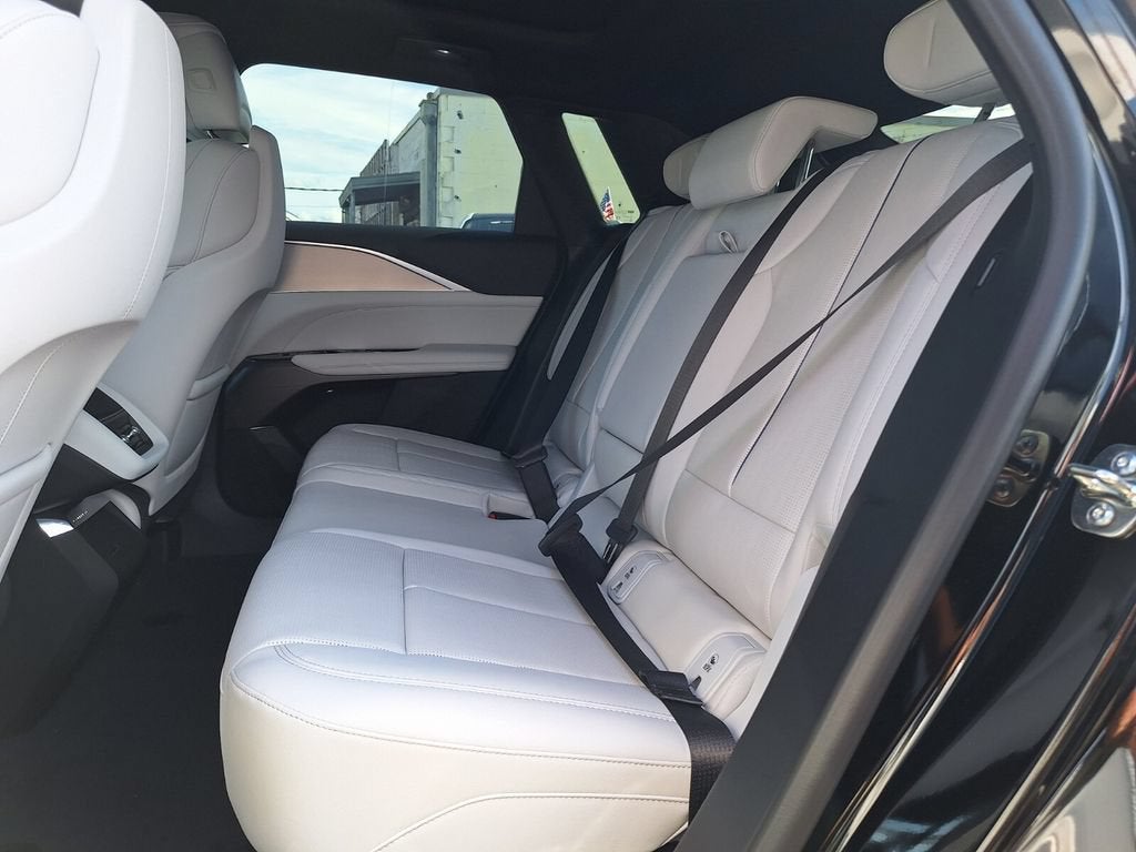 2027 Cadillac LYRIQ Sport