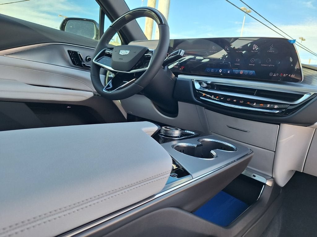 2027 Cadillac LYRIQ Sport
