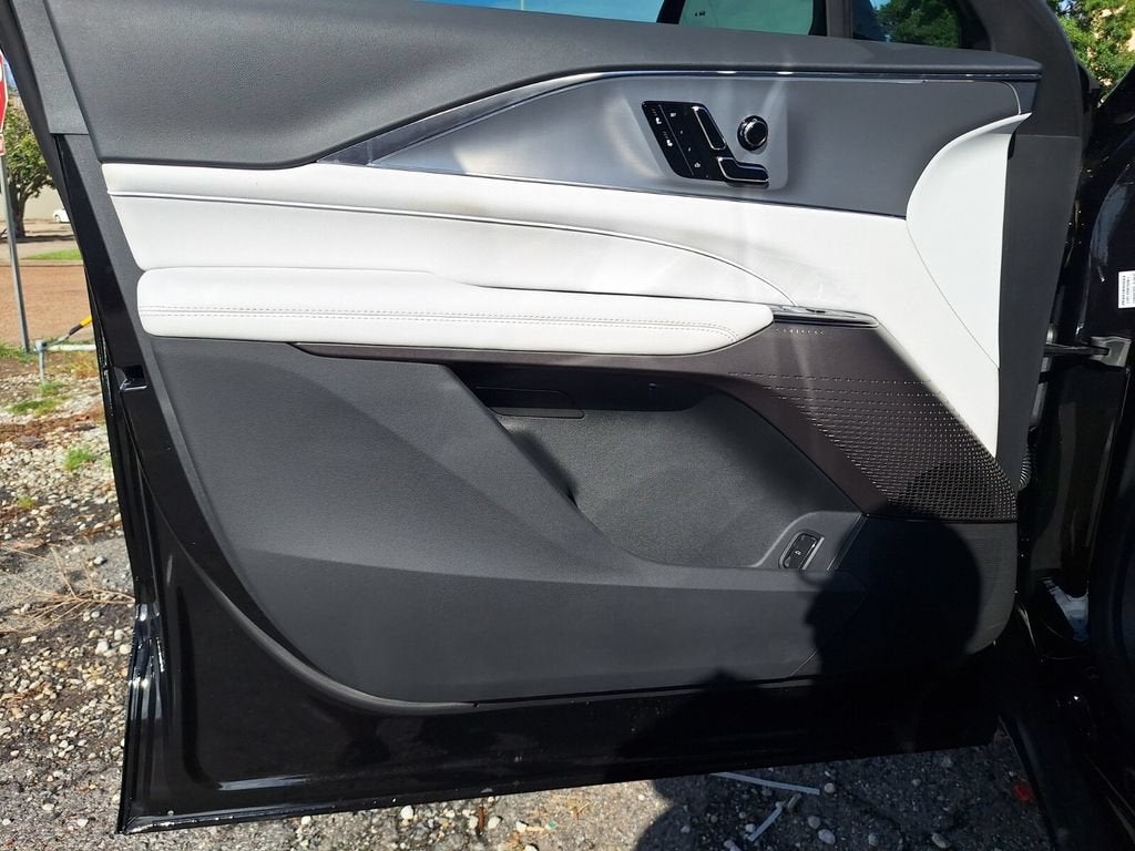 2027 Cadillac LYRIQ Sport