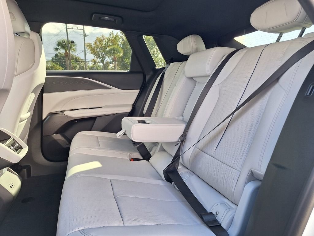 2026 Cadillac LYRIQ Sport