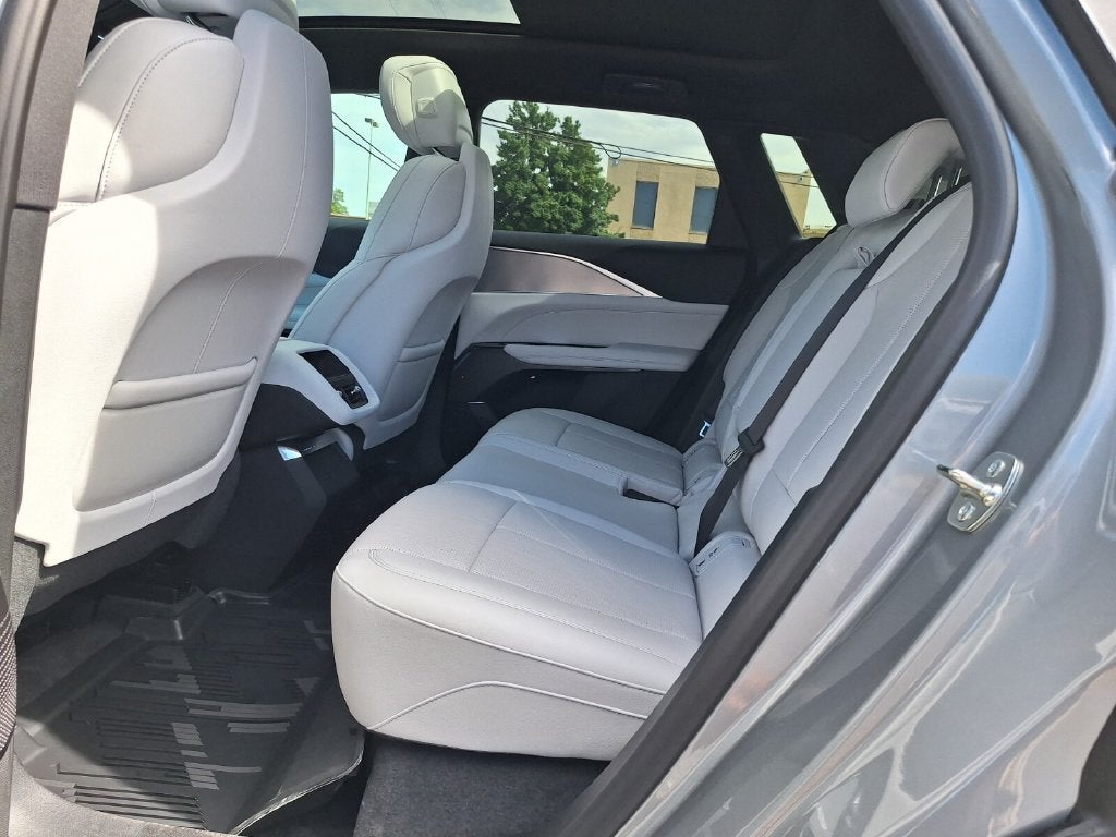 2027 Cadillac LYRIQ Sport