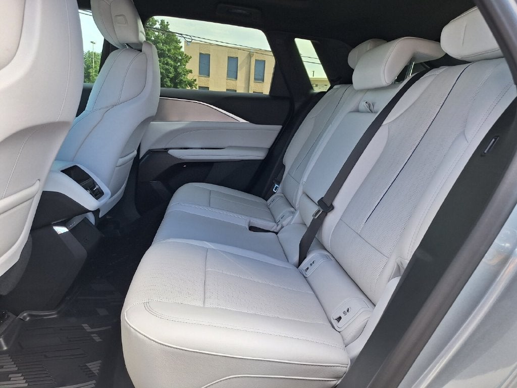2027 Cadillac LYRIQ Sport