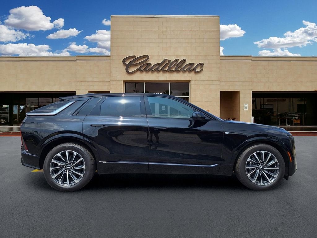 2026 Cadillac LYRIQ Sport