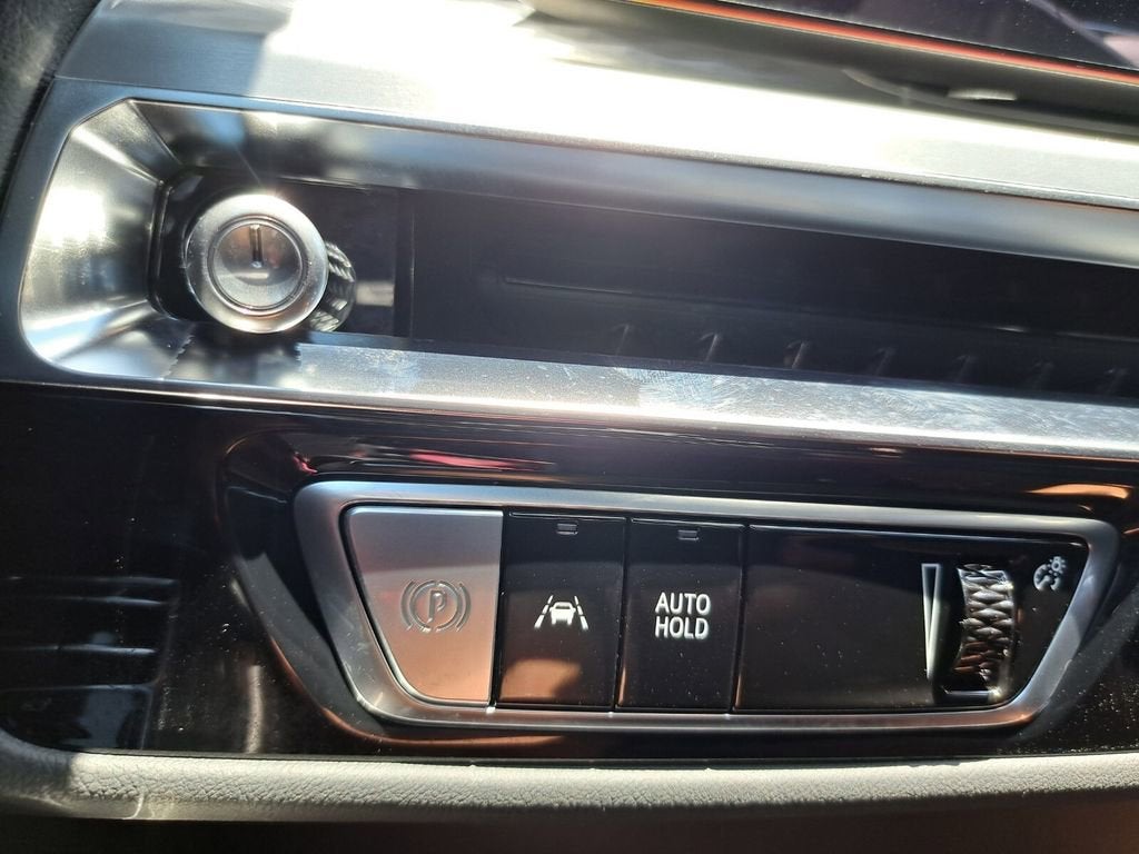 2025 Cadillac LYRIQ Sport 1