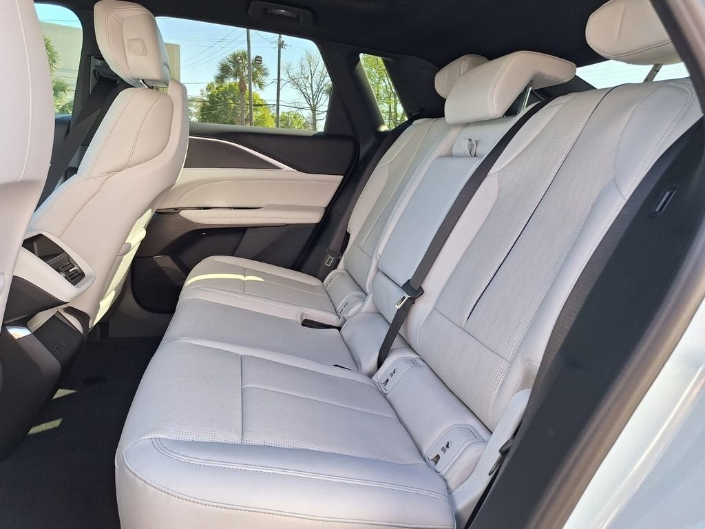 2026 Cadillac LYRIQ Sport