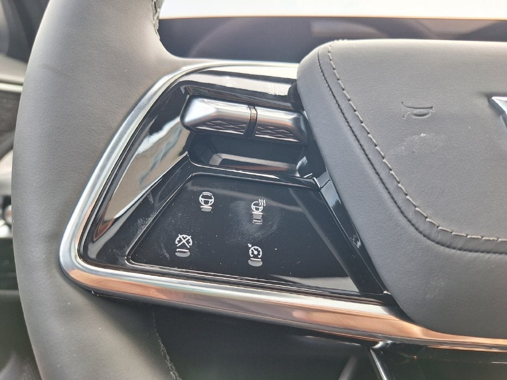 2027 Cadillac LYRIQ Signature Sport