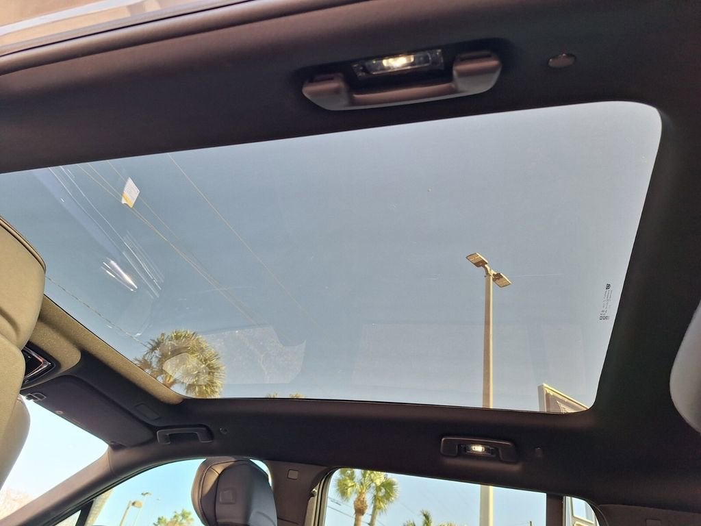 2026 Cadillac ESCALADE IQL Luxury