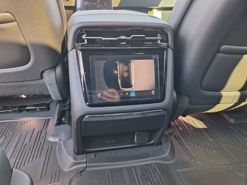 2026 Cadillac ESCALADE IQL Luxury