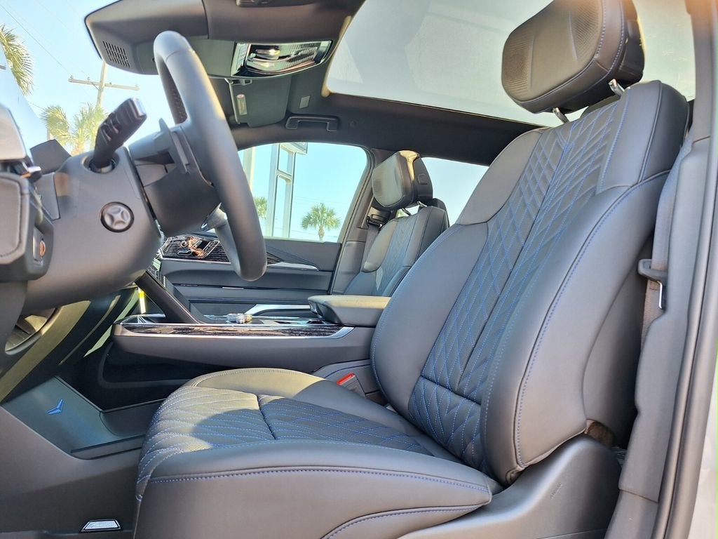 2026 Cadillac ESCALADE IQL Luxury